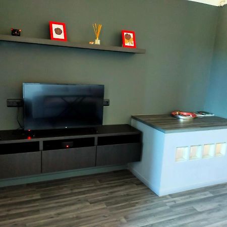 Appartement En Duplex Au 3Ieme Etage Sans Ascenseur Йер Экстерьер фото